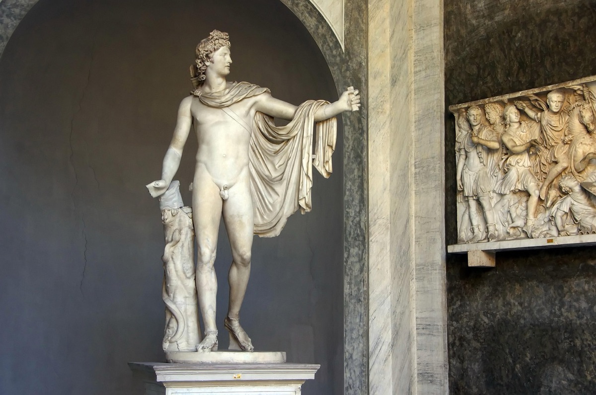 fila de visitantes no vaticano