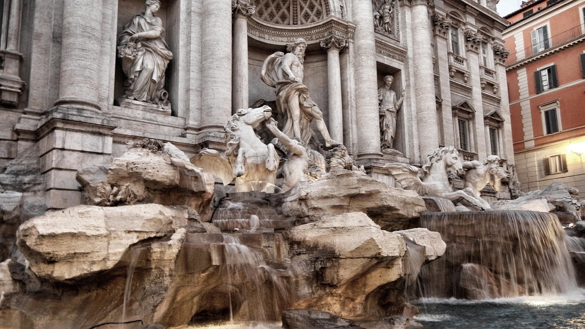 Trevi Fountain, nearby piazzas