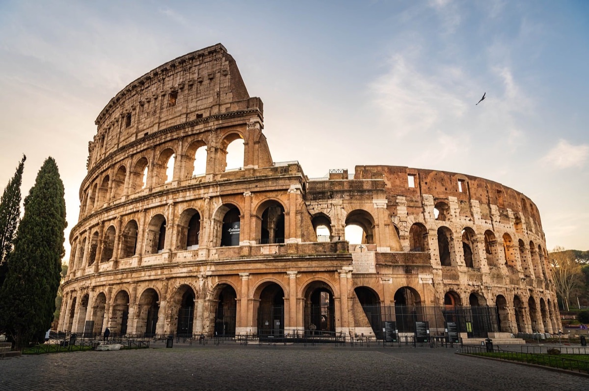 Rome Pass comparison chart with alternatives