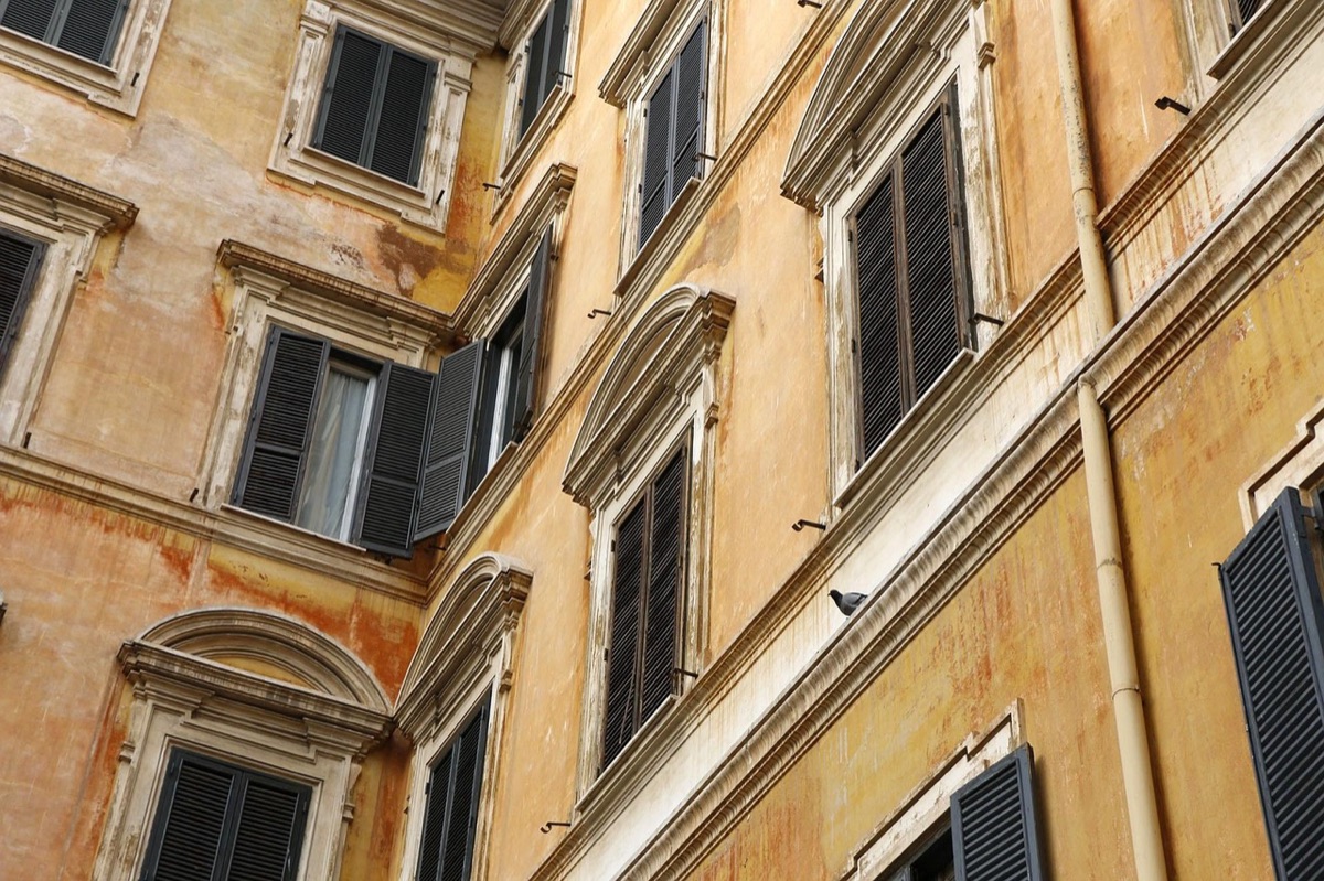 Rome pass ticket window