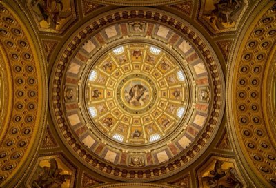 900 Kerken Rome: Selecteer de 100 Essentiële voor uw Reis